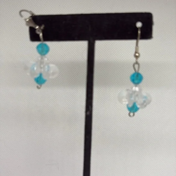 Vintage Clear Plastic Beaded Bracelet/Necklace (set of 2 pairs of earrings) Set - Picture 9 of 16